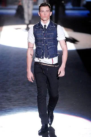 Look 8